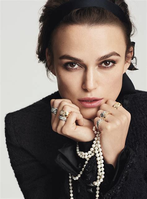 keira knightley coco chanel commercial necklace